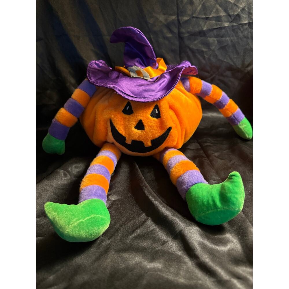 Vintage 90’s Halloween pumpkin witch jack-o-lantern plush 16”